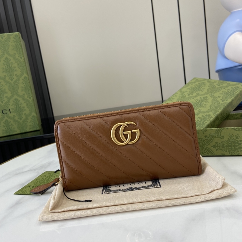 G*u*i wallets & purse